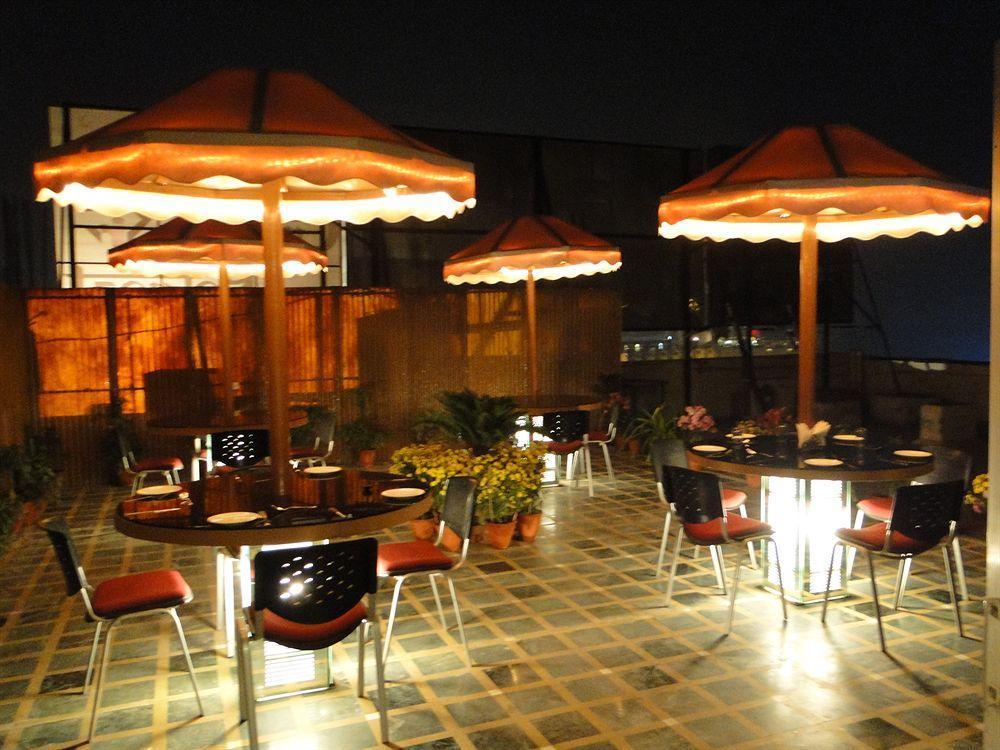 Hotel Crystal Retreat Agra  Eksteriør bilde